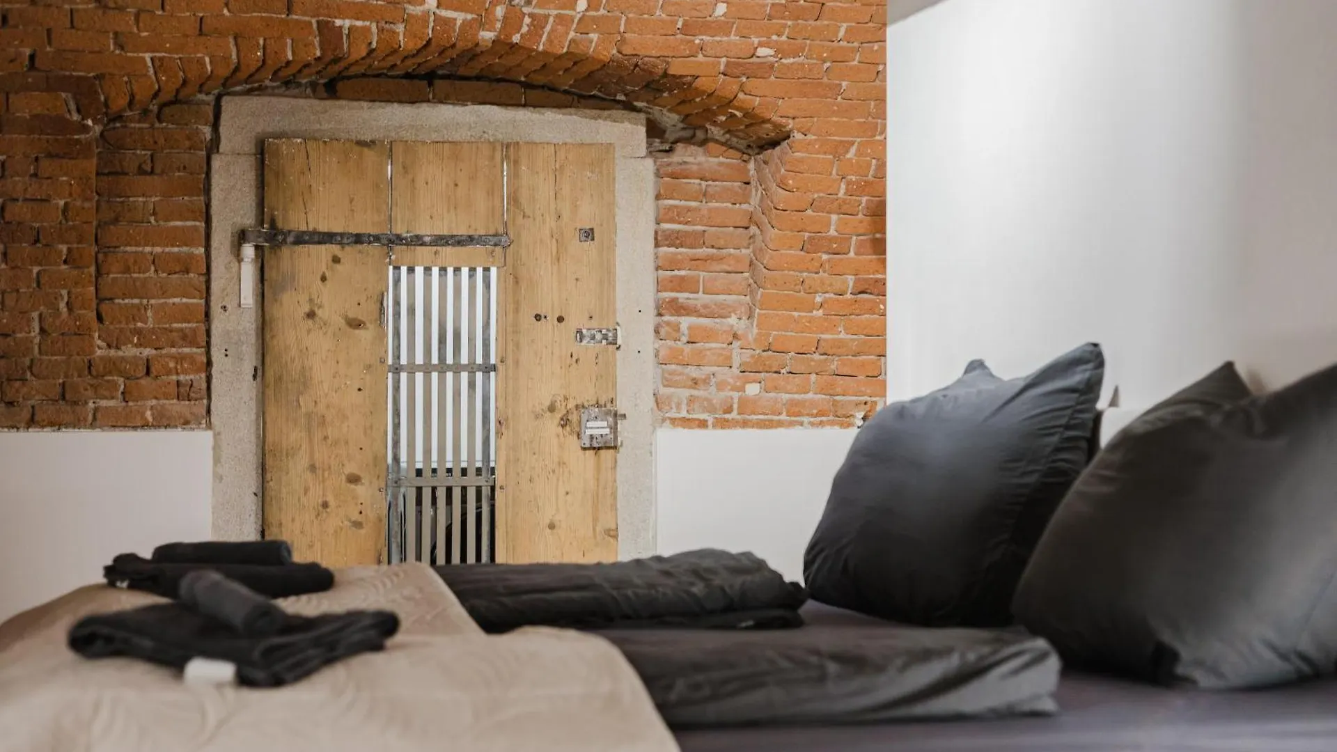 Ziegelloft Appartements - Altstadtnah Und Direkt An Der Ilz Pasawa Niemcy